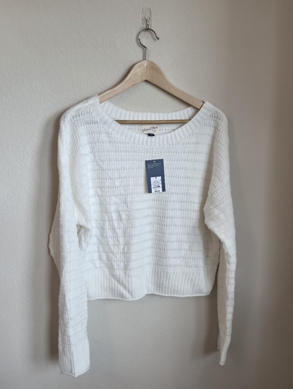Universal Thread White Stripe Knit Crew Pullover NWT M
